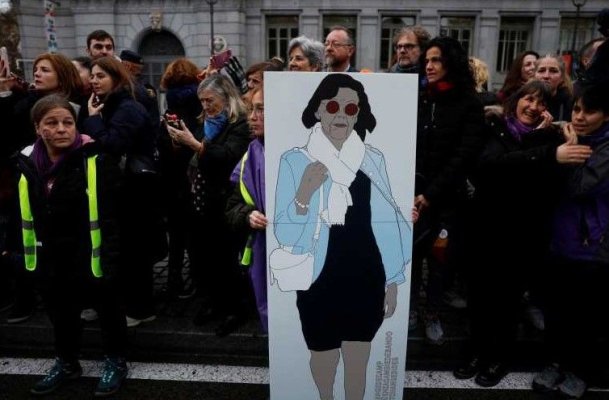 Gisele Pelicot, simbol al victimelor violurilor după un proces istoric în Franța, își va publica memoriile
