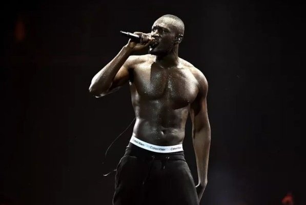 Rapperul Stormzy va primi o diplomă onorifică de doctor din partea Universității Cambridge