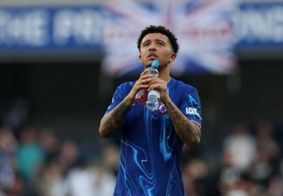 Fotbal: Chelsea va plăti 5 milioane de lire clubului Manchester United dacă nu îl va transfera definitiv pe Jadon Sancho