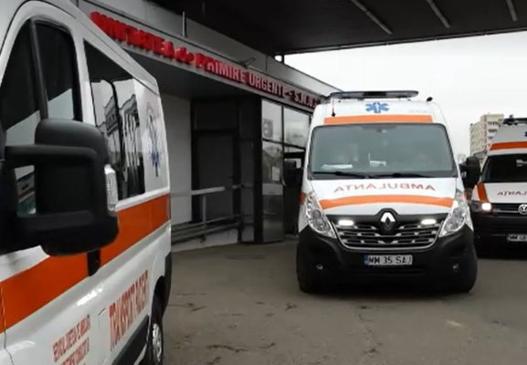 O pacientă internată într-un spital din țară a murit în urma unui tratament cu un antibiotic la care avea alergie