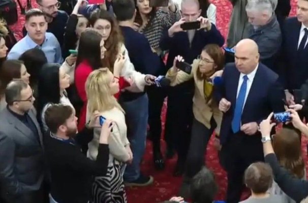 Vești proaste pentru angajații chiulangii de la Senat: Noul sistem de pontaj a devenit activ