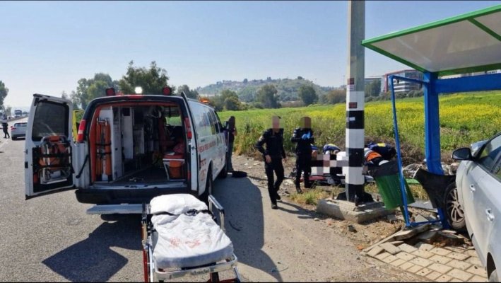 Video: Atac armat în Israel! Mai multe victime înjunghiate după ce o persoană a intrat cu mașina într-o stație de autobuz