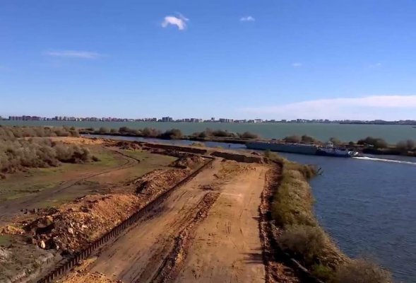 Lucrările de modernizare a Portului Ovidiu nu vor fi gata în aprilie! Contractul a fost prelungit!