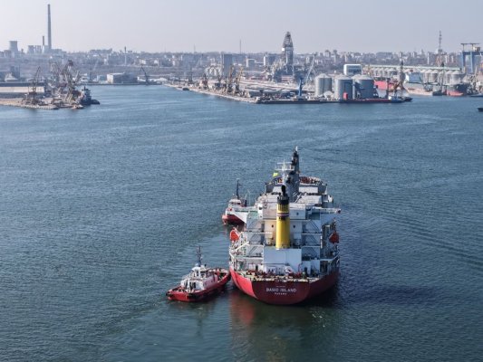 Ucrainenii au cerut ajutor pentru a-și vinde cerealele, după blocada de la Marea Neagră. România și Polonia au spus „Nu“
