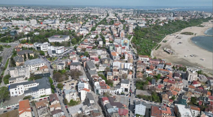 Primăria Constanța organizează o nouă dezbatere publică pe tema regulamentului activităților comerciale