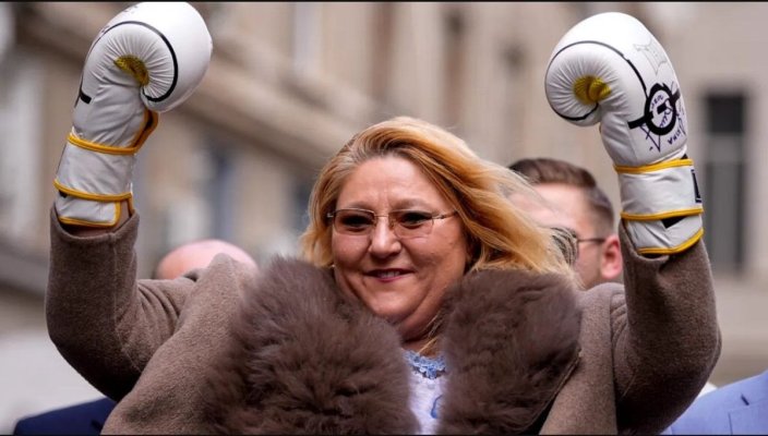 Ziua decisivă pentru Diana Șoșoacă: Judecătorii CCR decid dacă poate candida la alegerile prezidențiale