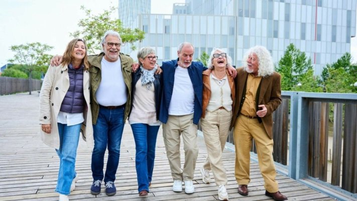 Eurostat: Europenii trăiesc mai mult ca niciodată