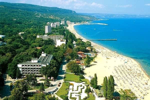 Ce oferte turistice au pregătit hotelierii anul acesta, de Paște, pe litoral!