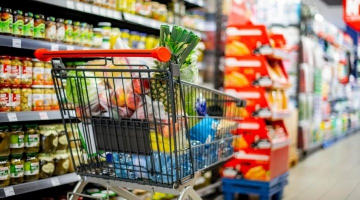 Trump reduce tarifele vamale pentru zeci de produse. Casa Albă publică lista alimentelor care scapă cu totul de taxe