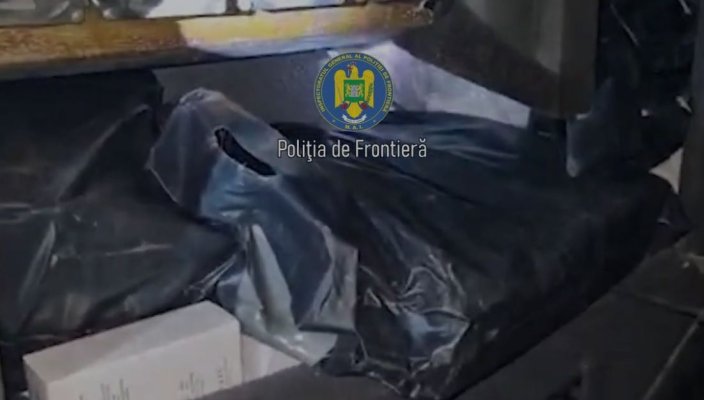 Bunuri susceptibile a fi contrafăcute, în valoare de peste 200.000 lei, confiscate de poliţiştii de frontieră constănțeni! Video