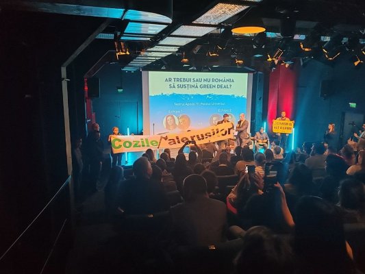 Scandal! GreenPeace l-a atacat pe ministrul Burduja la un eveniment, a fost nevoie de intervenția jandarmilor