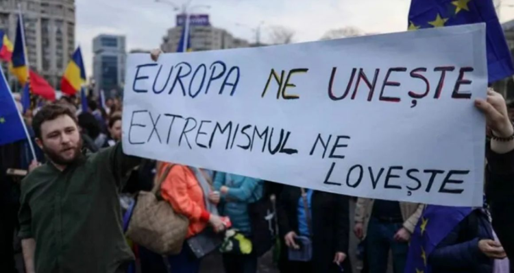 Miting cu peste 10.000 de români în Piața Victoriei!