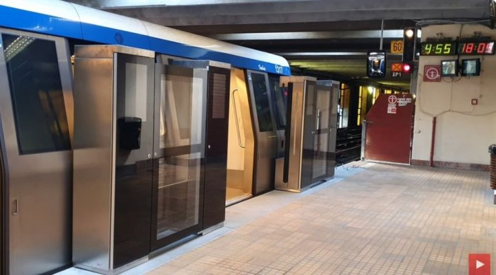 Modificare importantă la Metroul bucureștean: se instalează panouri de protecție pentru pasageri