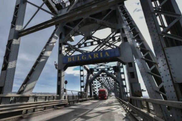 Atenție, șoferi! Trafic închis pe Podul Prieteniei Giurgiu - Ruse