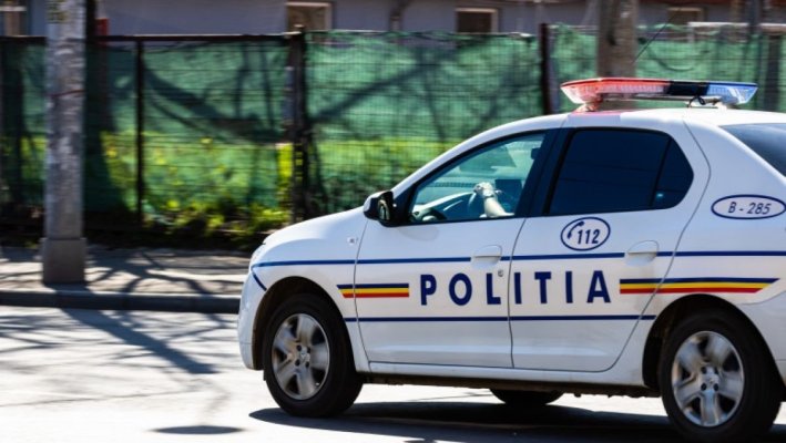 Razie în Capitală - Polițiștii au tras pe drapta sute de șoferi, s-a lăsat cu amenzi și permise reținute