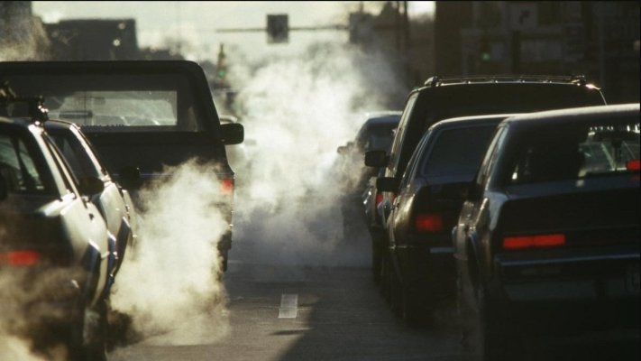 Când intră în vigoare noua taxă auto pentru mașinile poluante. Anunțul ministrului Finanțelor