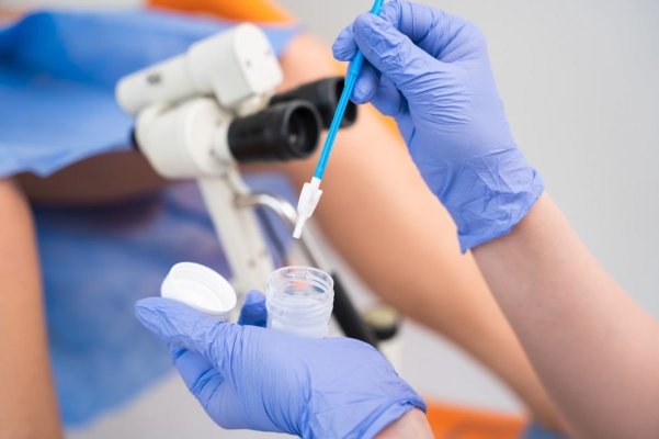 Analizele care ne pot salva viața. Ce arată sângele nostru și cum putem preveni o boală