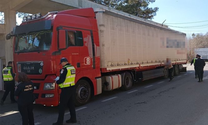 Țigări provenite ilegal din Bulgaria și bunuri contrafăcute, confiscate de poliţiştii de frontieră constănțeni