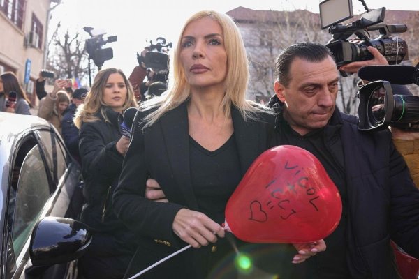 Laura Vicol cere eliminarea lui George Simion din viața publică