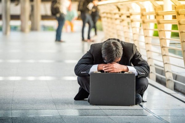Șomajul crește în România. Aproape 30% dintre tineri nu au loc de muncă
