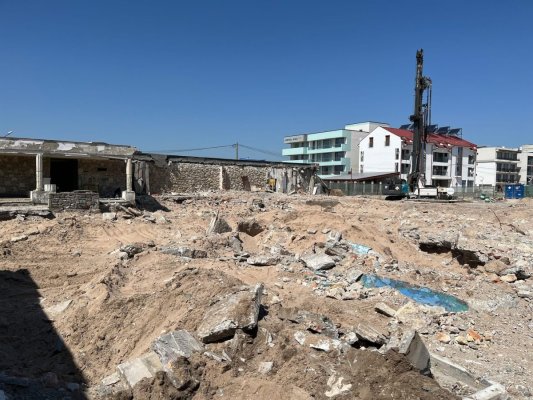 Un afacerist din Tulcea a demolat braseria Vraja Mării, din Eforie Nord, ca să-și facă hotel