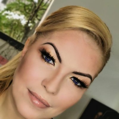 Statul se chinuie de 11 ani să recupereze datoriile de la o afaceristă din Constanța, cu relații sus-puse