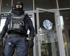 Rețea de trafic de migranți, destructurată de DIICOT. Peste 60 de persoane, aduse ilegal în România într-o singură lună