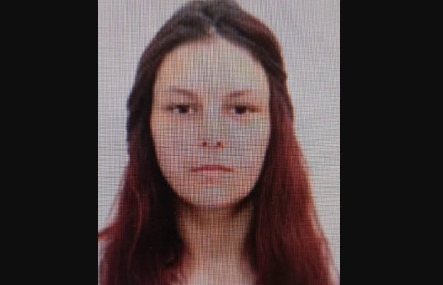 Tânără din comuna Ion Corvin, dată dispărută. Dacă o vedeți, sunați la 112!