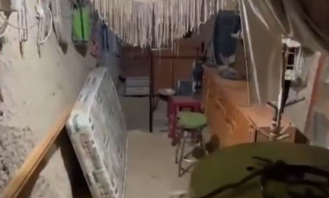 Descoperire uluitoare făcută de polițiștii din Spania: Tabără subterană de antrenament, pe trei niveluri, a traficanților de arme