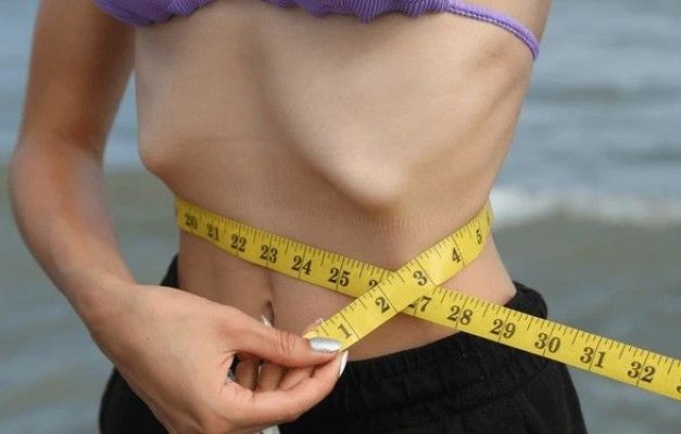 Skinnytok, o nouă tendinţă periculoasă apărută pe TikTok, promovează slăbirea extremă 