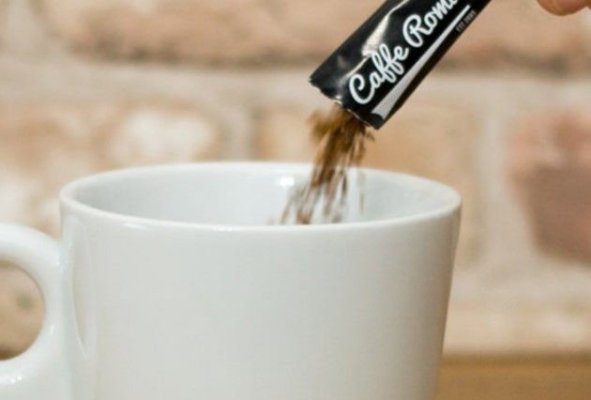 Semnal de alarmă pentru consumatorii de cafea 3 în 1: combinația de ingrediente poate afecta grav organismul