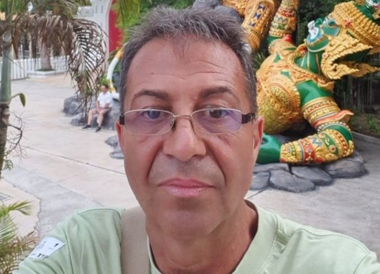 Un cunoscut avocat din Constanța, mort subit pe o plajă din Seychelles