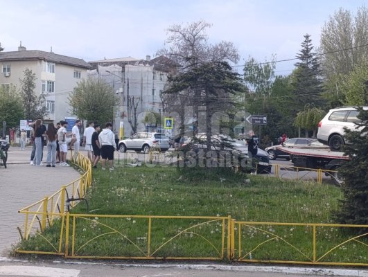 Pieton inconștient, după ce a fost lovit de o mașină, la Murfatlar. Video