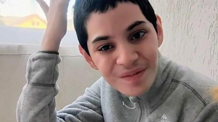 Cei trei medici care au lăsat să moară un adolescent de 16 ani, sancționați cu 10% din salariu