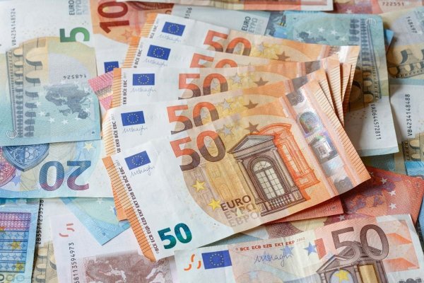 Încă 1,6 miliarde de euro – România s-a împrumutat iarăşi la bănci