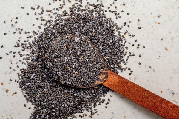 Semințele de chia, superalimentul care îți oferă de cinci ori mai mult calciu decât laptele
