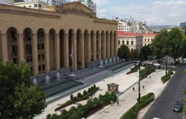 Georgia adoptă o nouă lege a ''agenților străini'' și restabilește delictul de înaltă trădare