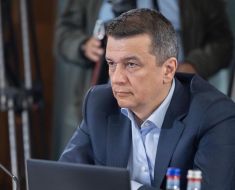 Sorin Grindeanu a convocat o ședință de urgență cu toți liderii, inclusiv cu premierul Ilie Bolojan