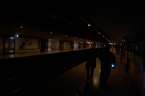 Vicepremierul spaniol cere naționalizarea operatorului de energie electrică