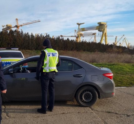 Acțiunea Blocada la Mangalia: au fost verificate 81 de autovehicule
