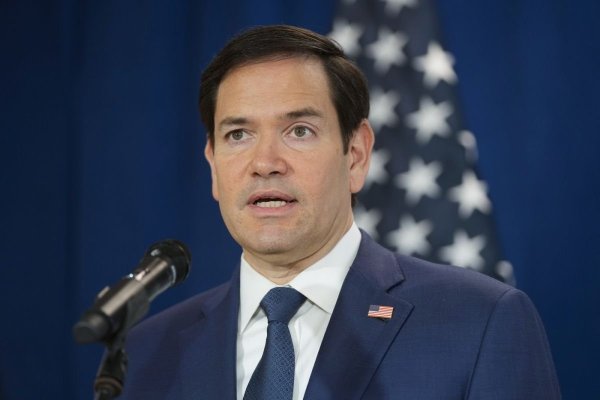 Marco Rubio afirmă că Siria ar putea fi în pragul unui nou „război civil la scară largă“