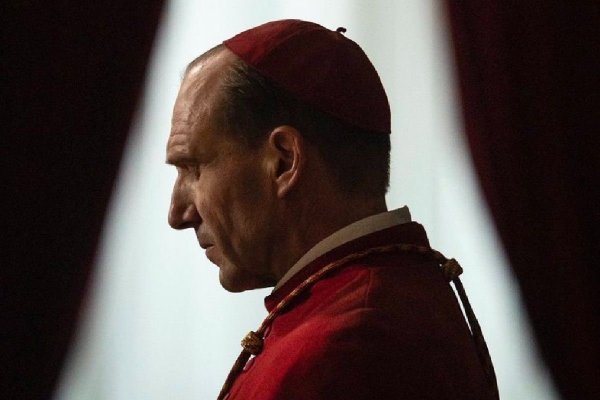 Audienţa filmului „Conclave“ a explodat. A crescut cu 283% în ziua morţii Papei Francisc