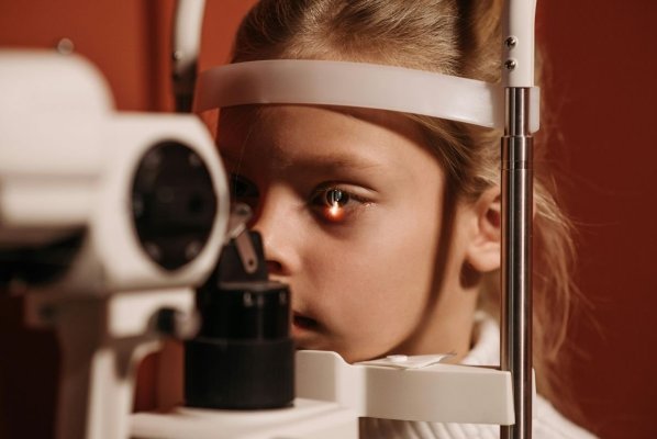 Bolile pe care le putem depista dacă ne uităm la privirea copilului