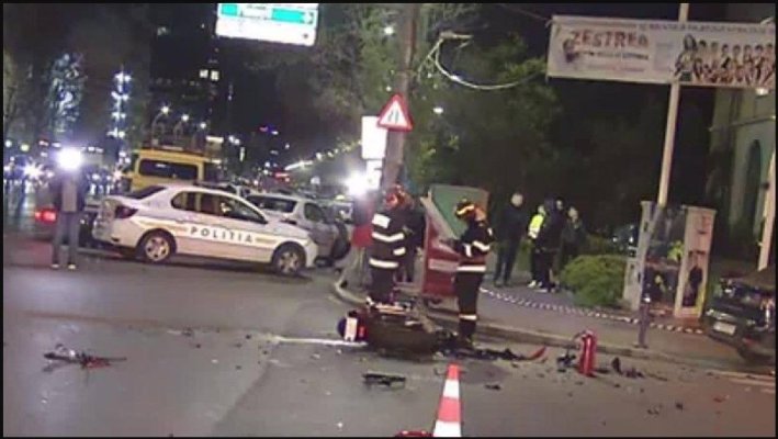 Un motociclist a ajuns în stare critică la spital după un accident cu o mașină