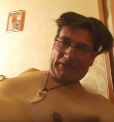 Fostul vicepreședinte al Partidei Romilor din Cernavodă face politică în fundul gol! Video 