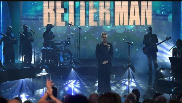 Robbie Williams dezvăluie, într-o postare emoționantă, că interacțiunile cu fanii îi provoacă anxietate