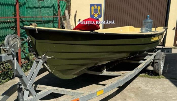 Accident naval, în dreptul comunei Ghindărești, după ce o navă a acroșat o geamandură