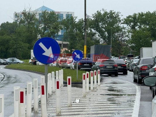 Coadă kilometrică de mașini în zona sensului giratoriu de la Păpădie. Video