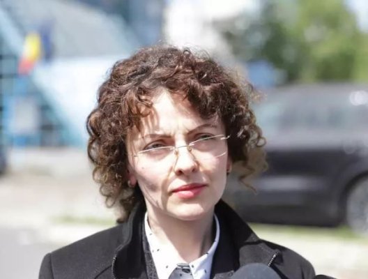 ÎCCJ spală tot - Judecătoarea Ancuța Popoviciu, care a avut inițial dosarul lui Vlad Pascu, scăpată de a doua suspendare