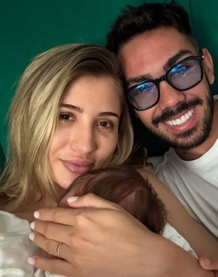 Claudia Puican și Armin Nicoară, imagine înduioșătoare cu fiul lor. Ce a postat artista pe rețelele sociale